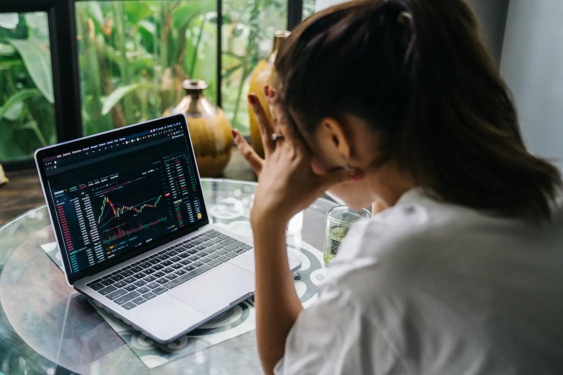 Anna Tarazevich | Pexels; Bei der Wahl der idealen Krypto-B&ouml;rse sind so einige Faktoren von gro&szlig;er Bedeutung.