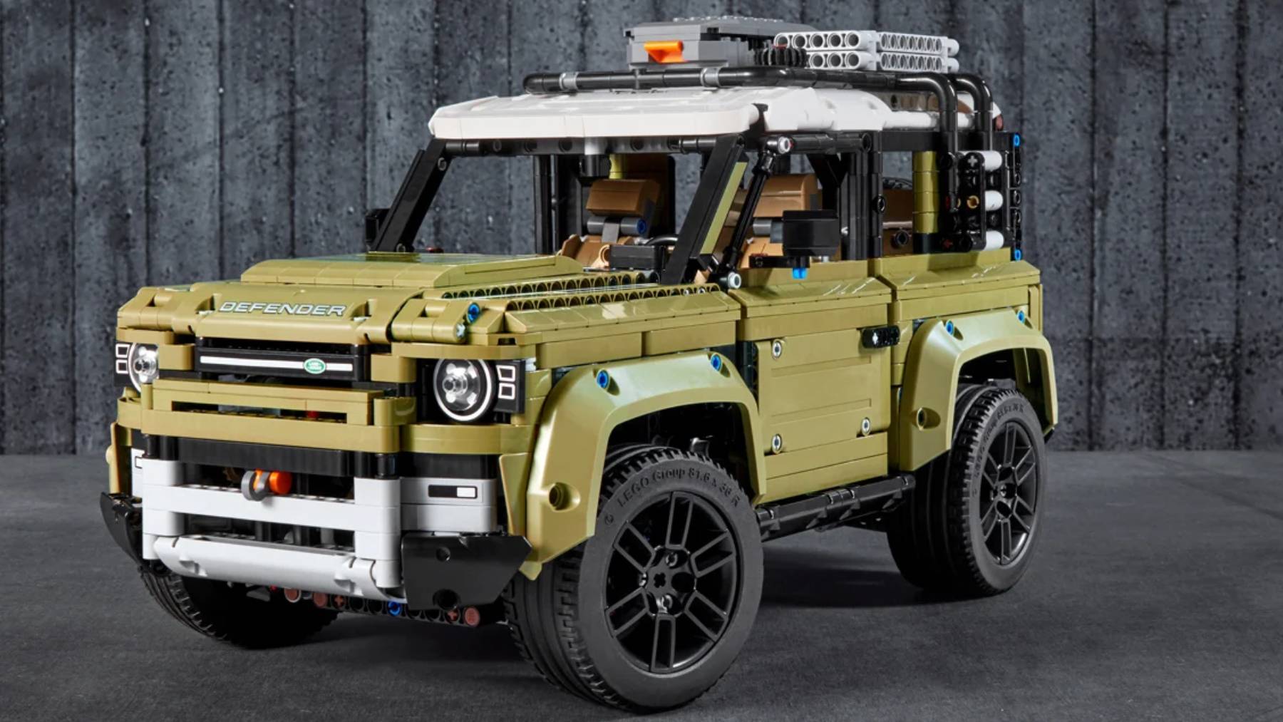 Lego land rover