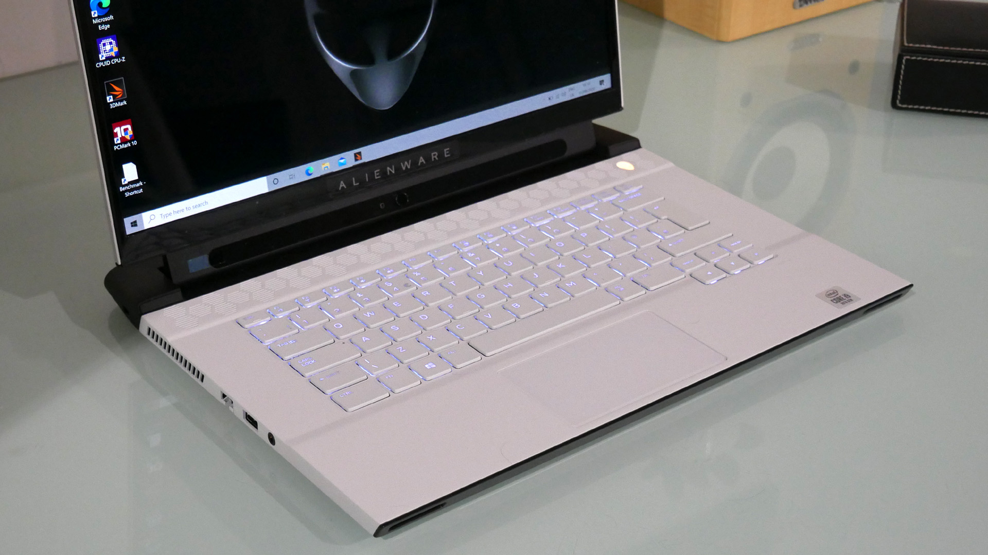 Alienware M15 R3 (2020) on a glass-top desk