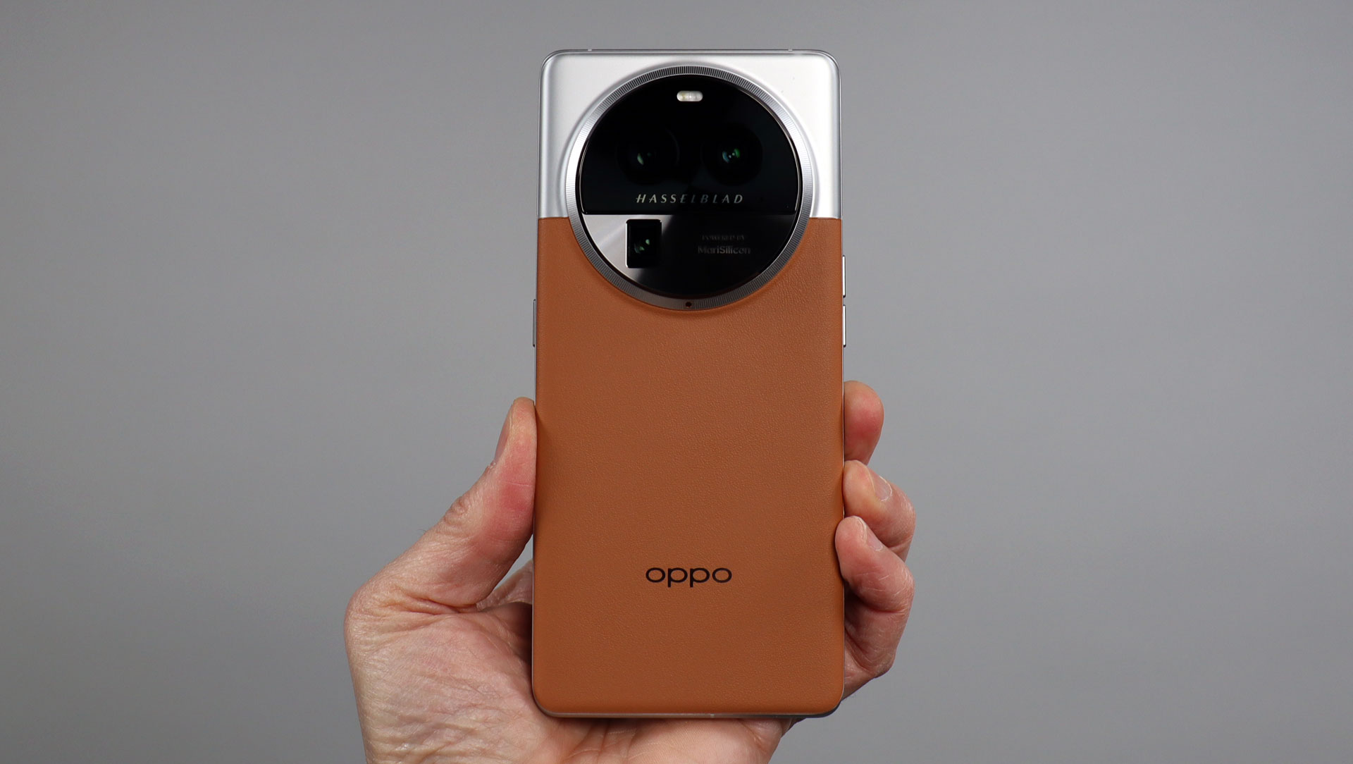 Oppo Find X6 Pro back