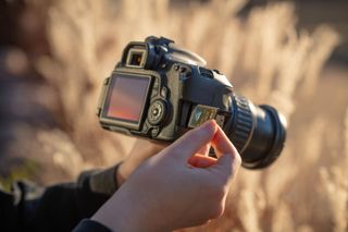 Atlas S SD card in a Canon 60D outdoors