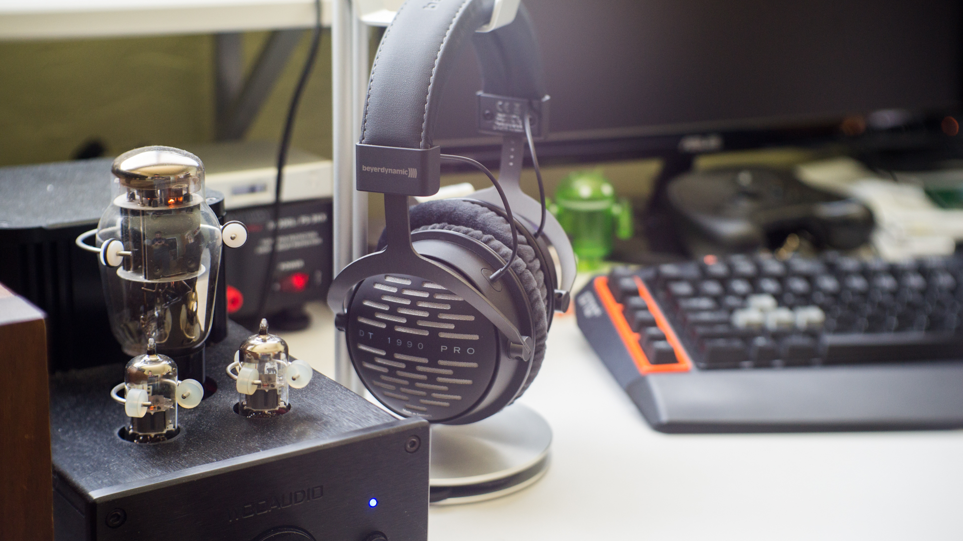 Beyerdynamic DT 1990 Pro