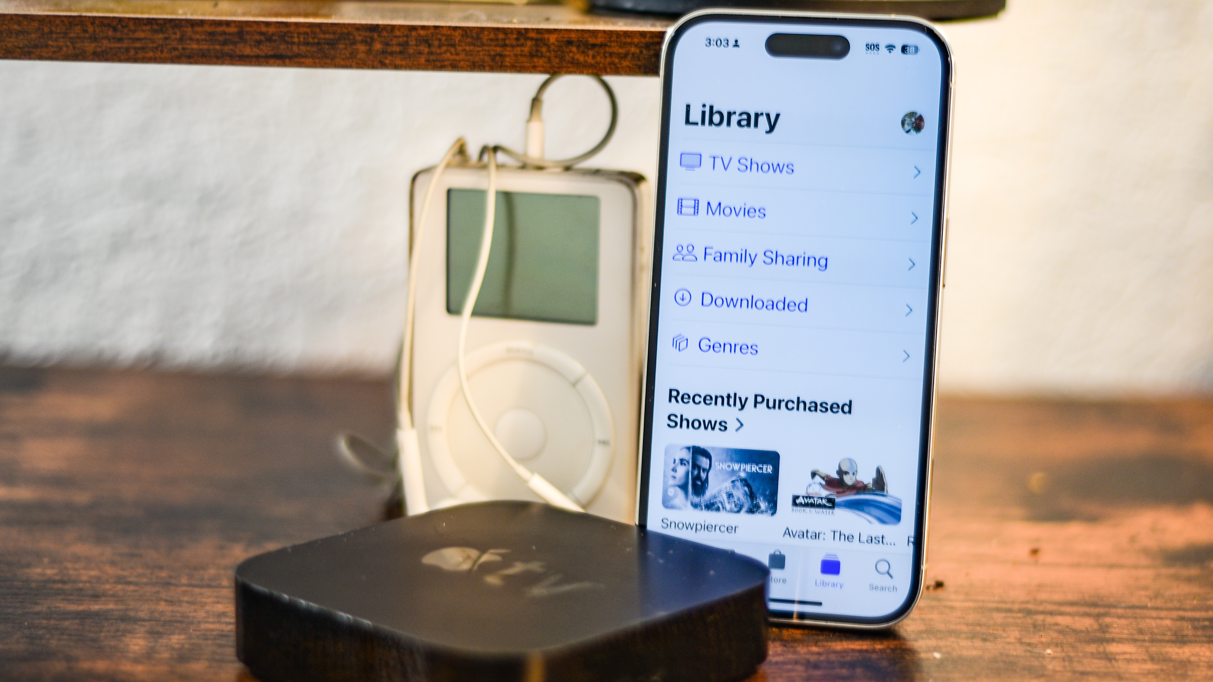 Apple iPhone 14 Pro and Galaxy S23 Ultra with iPod classic