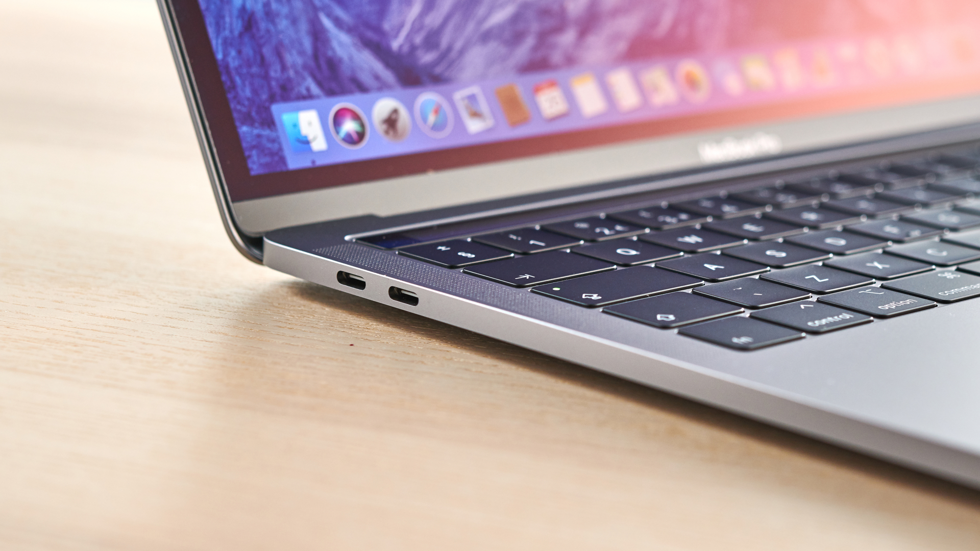 MacBook Pro (13-inch, 2019)