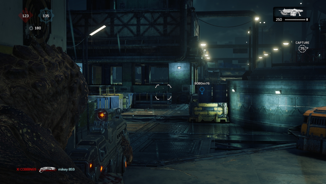 6. Share knowledge by ‘spotting’ enemy players