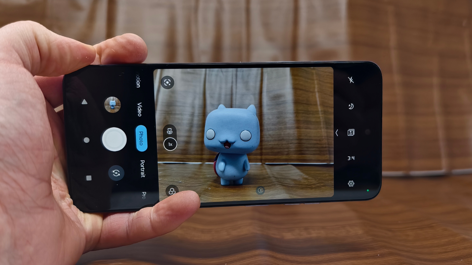 The Moto G34 camera app