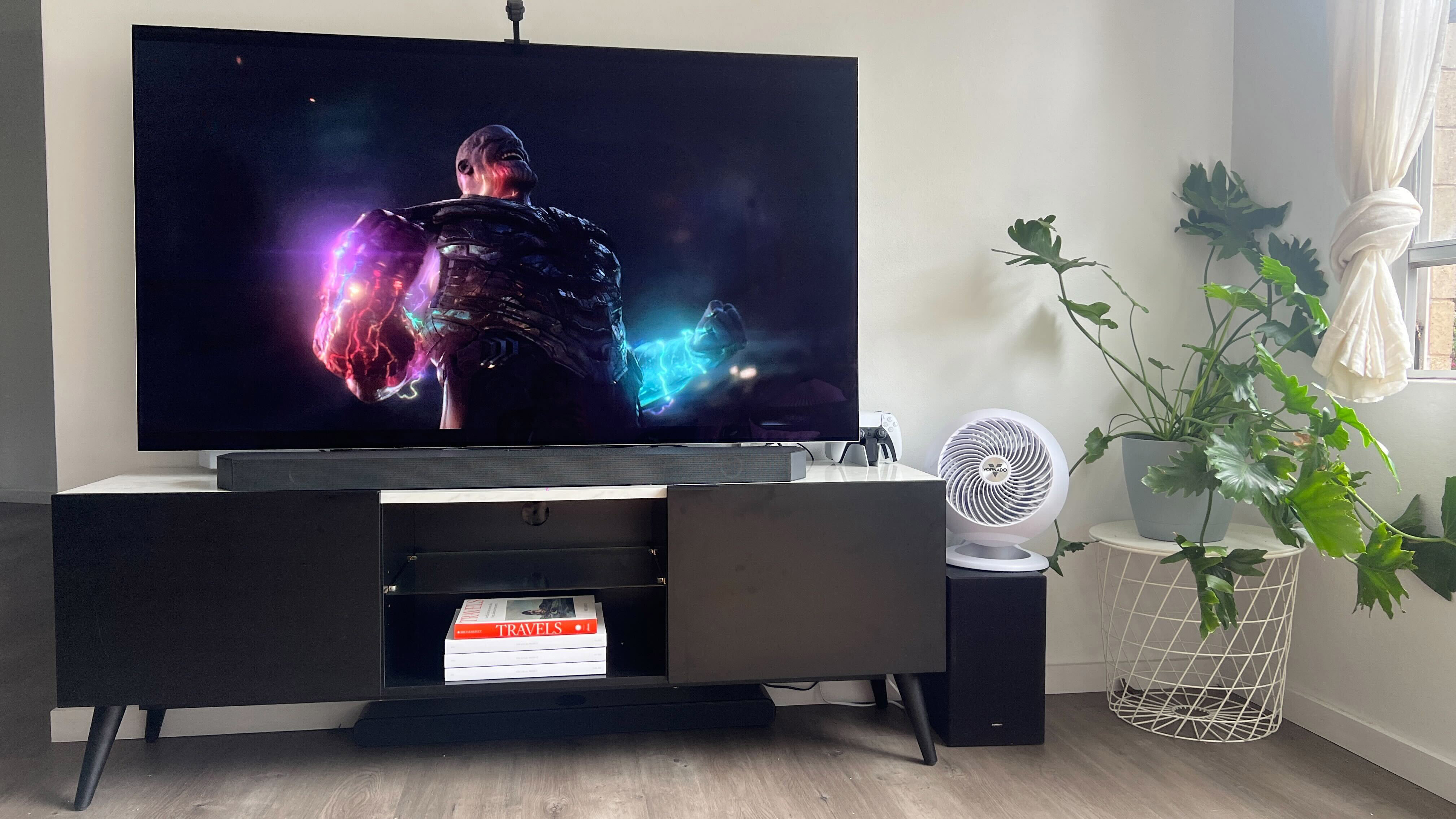 Samsung HW-Q700C soundbar sitting beneath an LG G3 OLED TV, playing Avengers Endgame