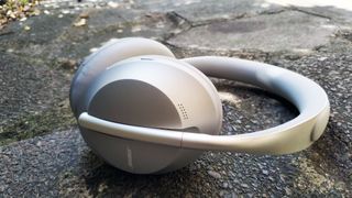 Bose Noise Cancelling Headphones 700