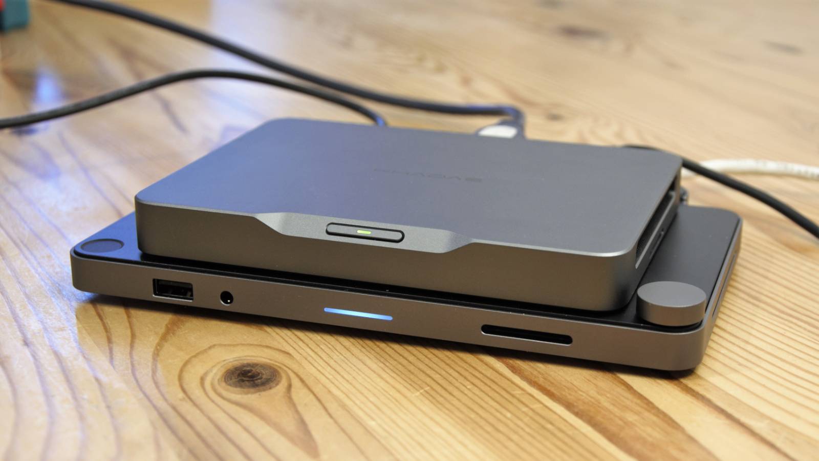 Khadas Mind Portable Workstation