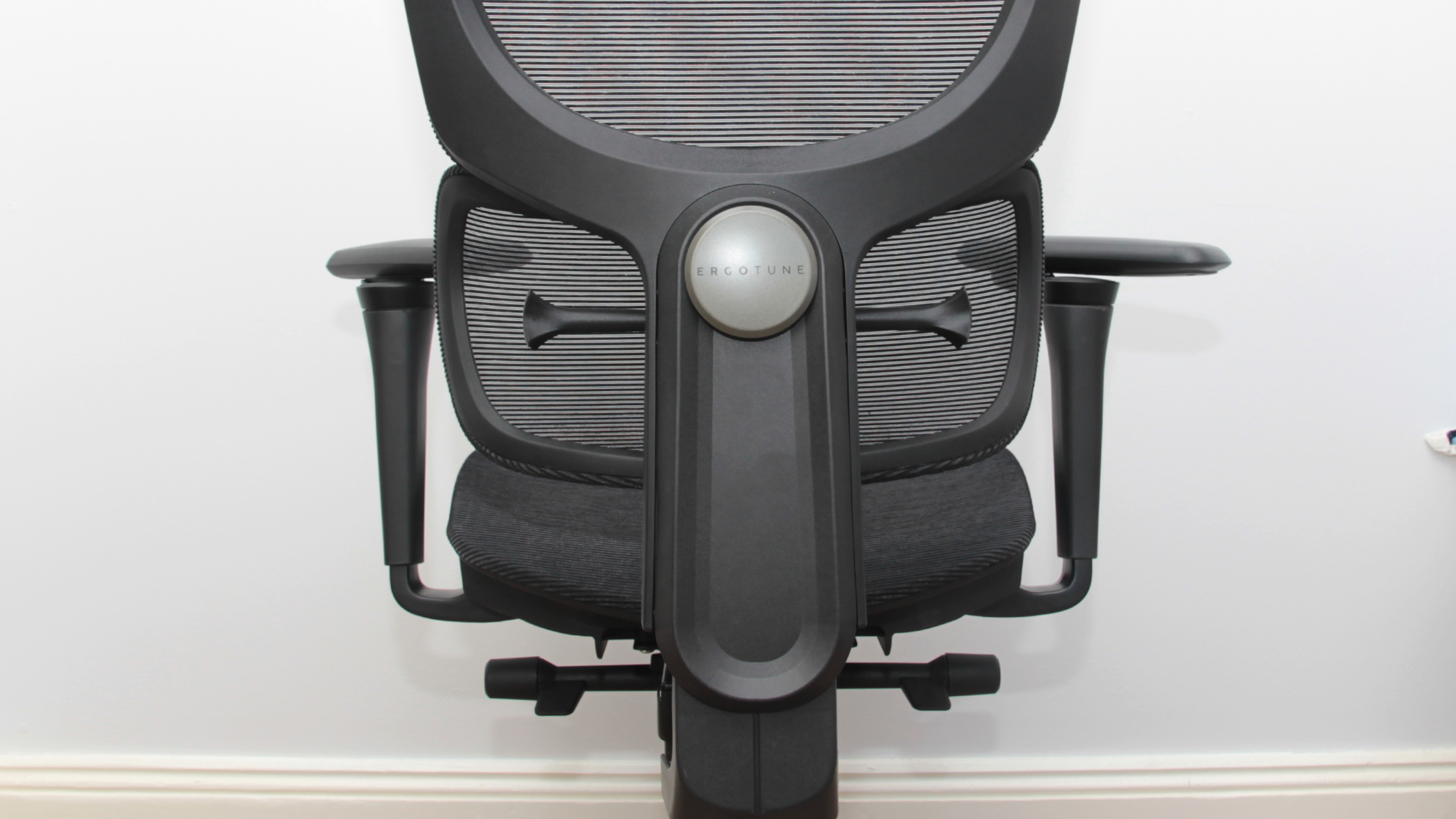 ErgoTune Supreme V3 rear view