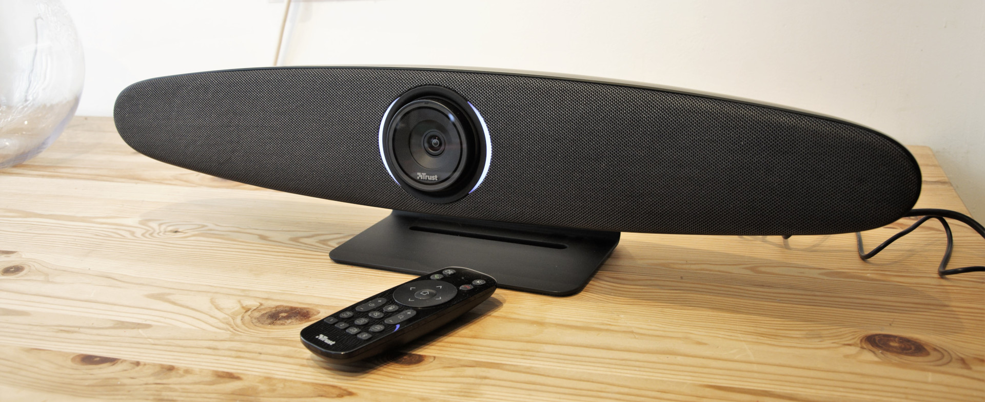 Trust Iris 4K Conference Camera