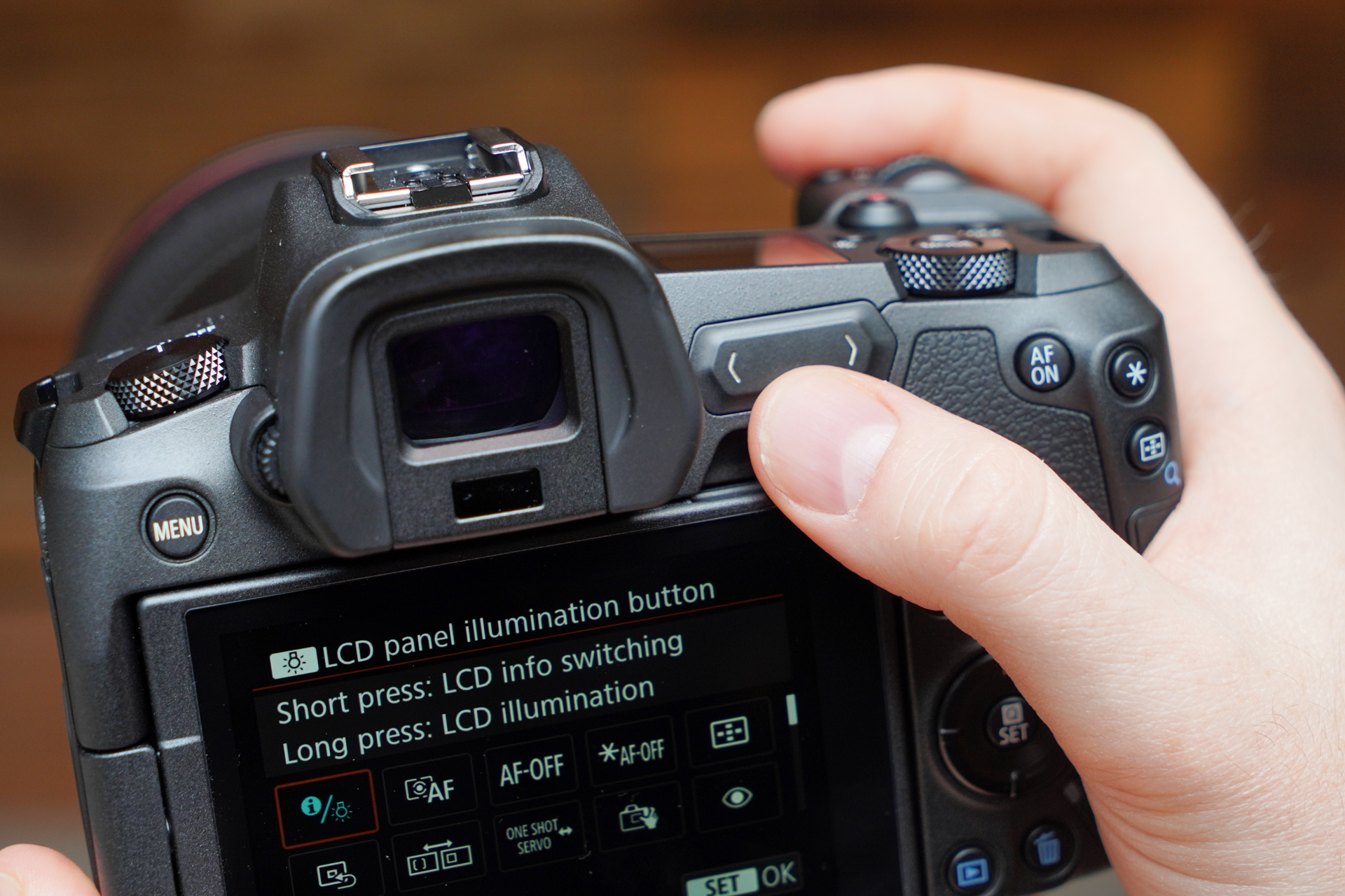 Will Canon keep polarising features such as the M-Fn bar on its next mirrorless models?