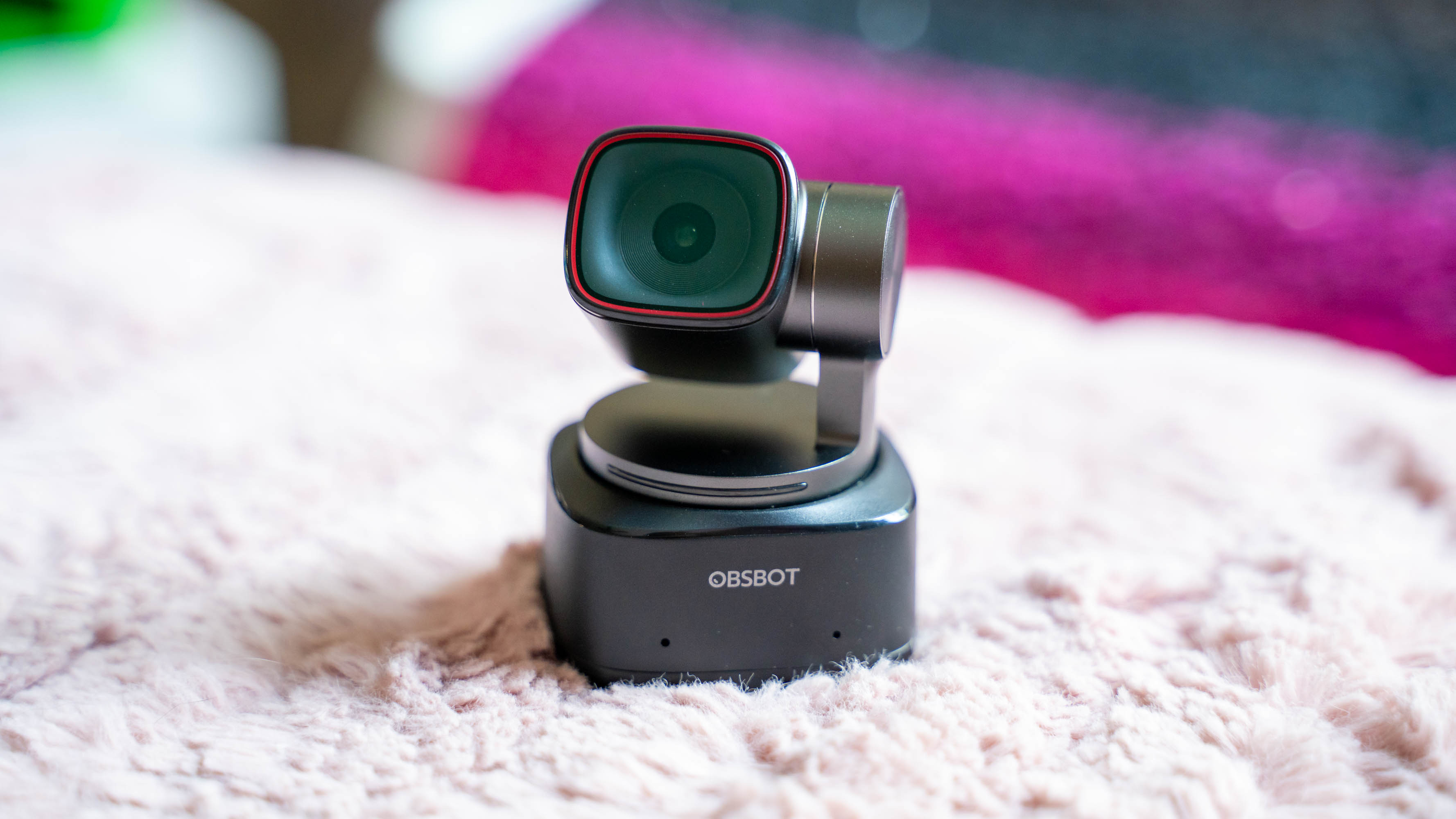 Obsbot Tiny 2 in use in author's home