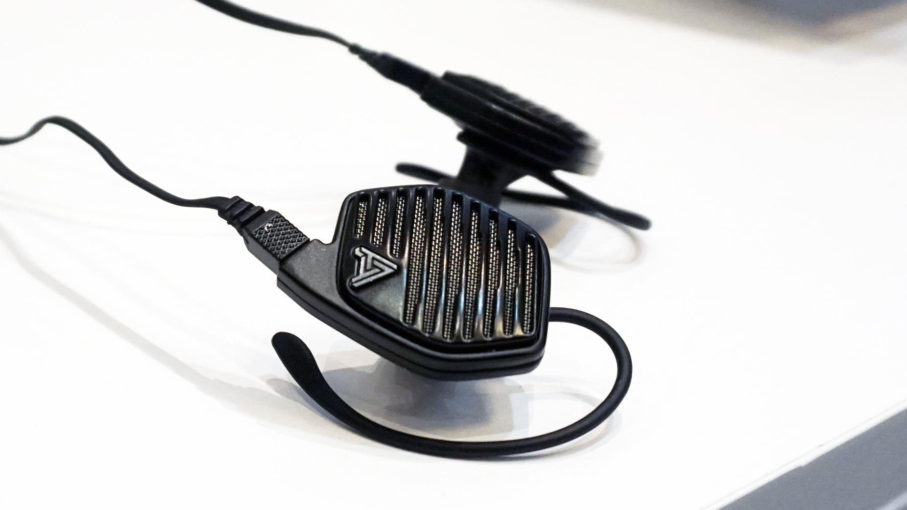 audeze lcd-i3