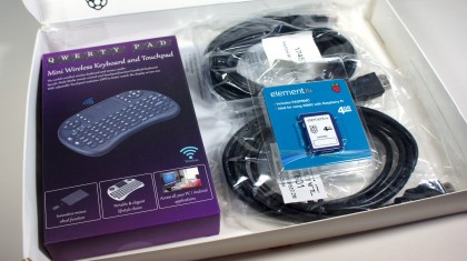Raspberry Pi XMBC bundle box contents