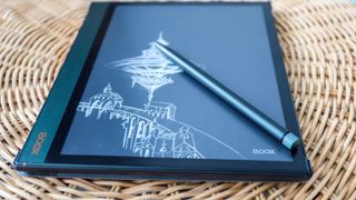 The Onyx Boox Note Air 2 Plus and its stylus