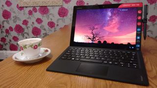 Lenovo IdeaPad Miix 700