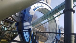 What it's like to ride on a rollercoaster while wearing a VR headset