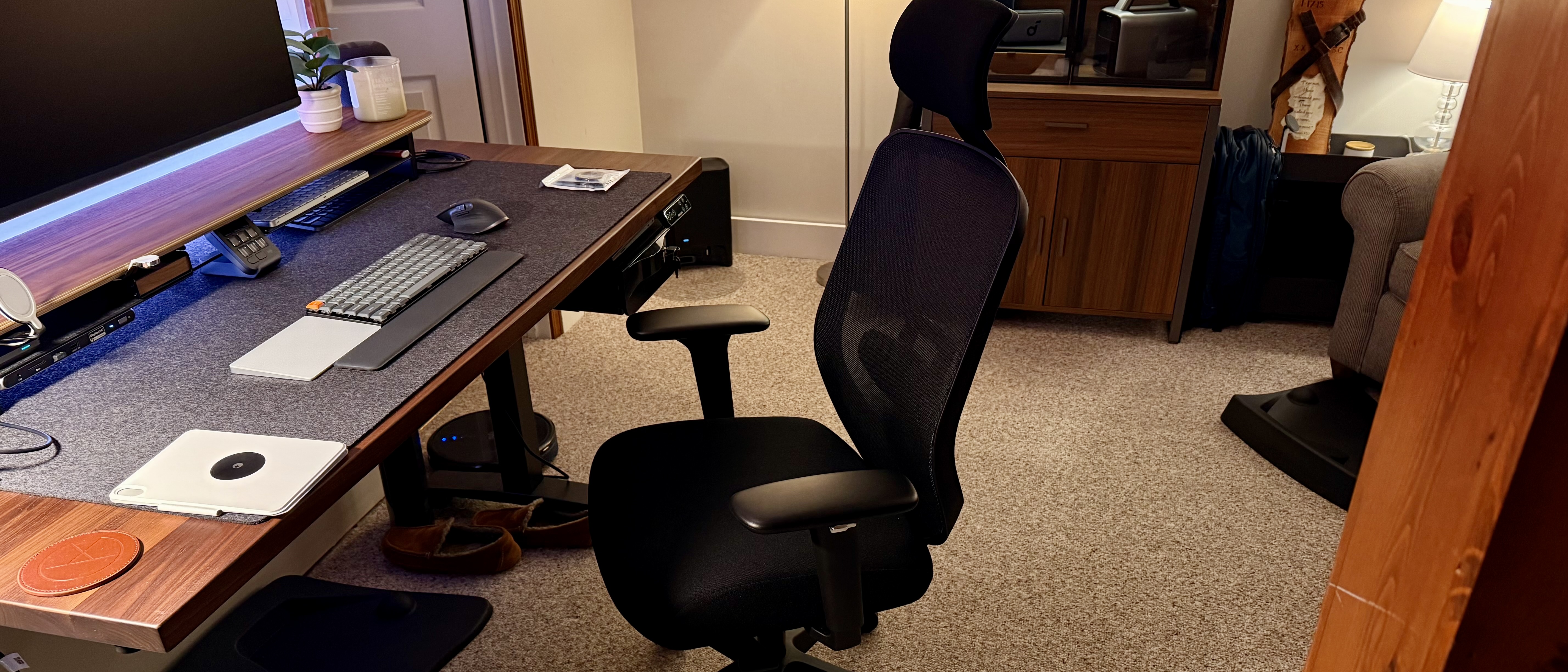 Hon Altern Task Chair