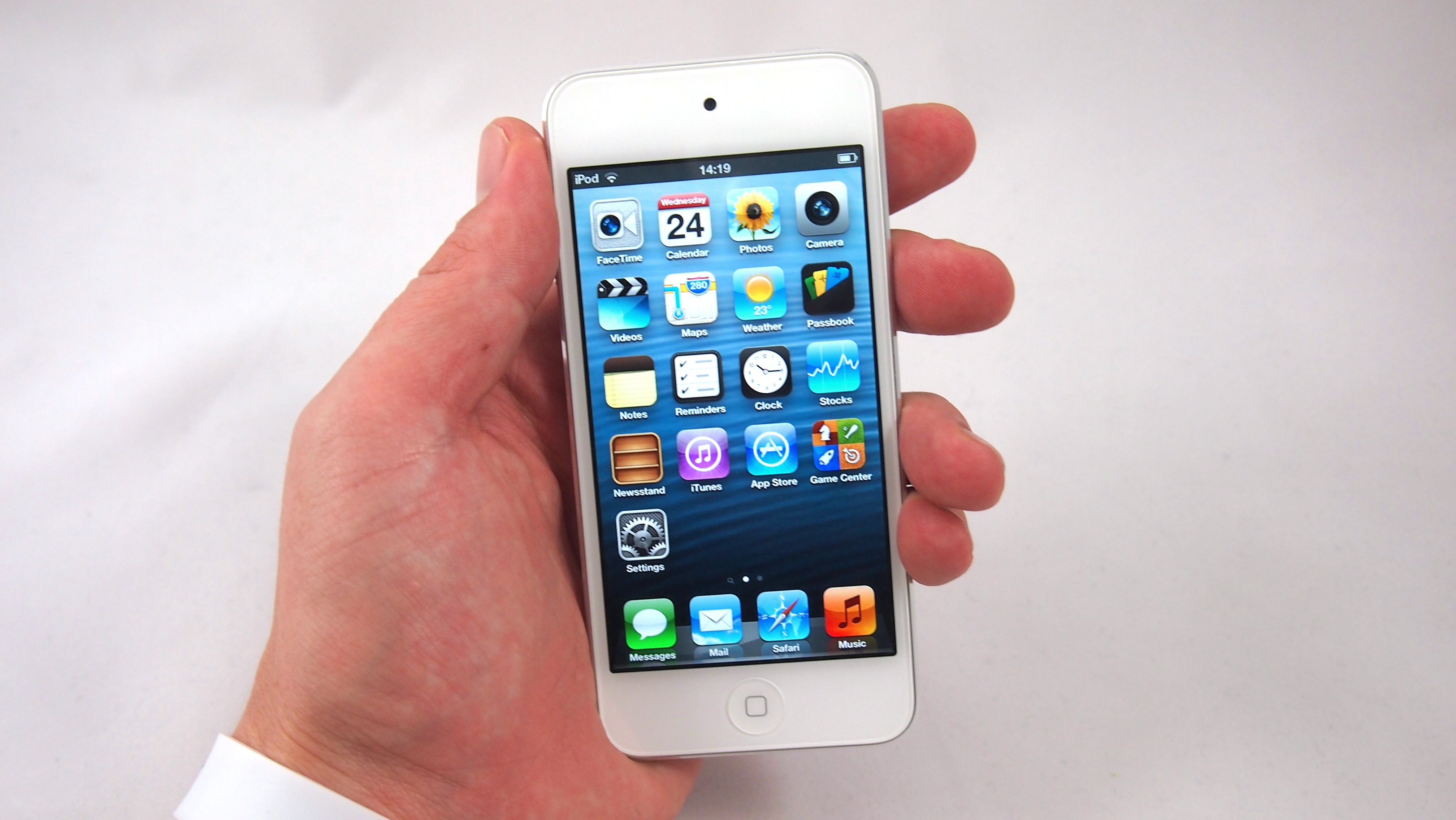iPod Touch 6G October 16 Apple Live event