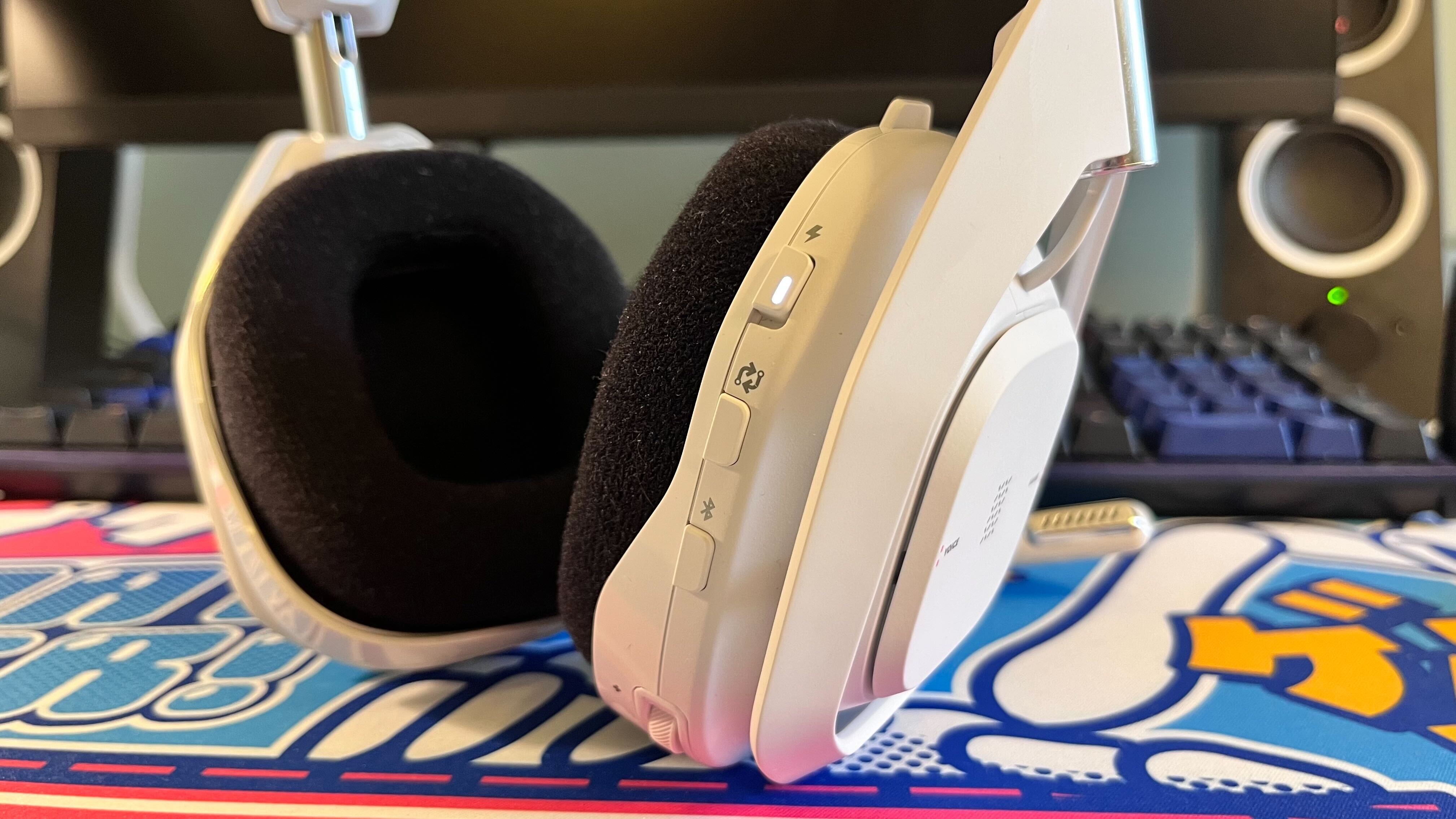 The controls of the Astro A50 X.