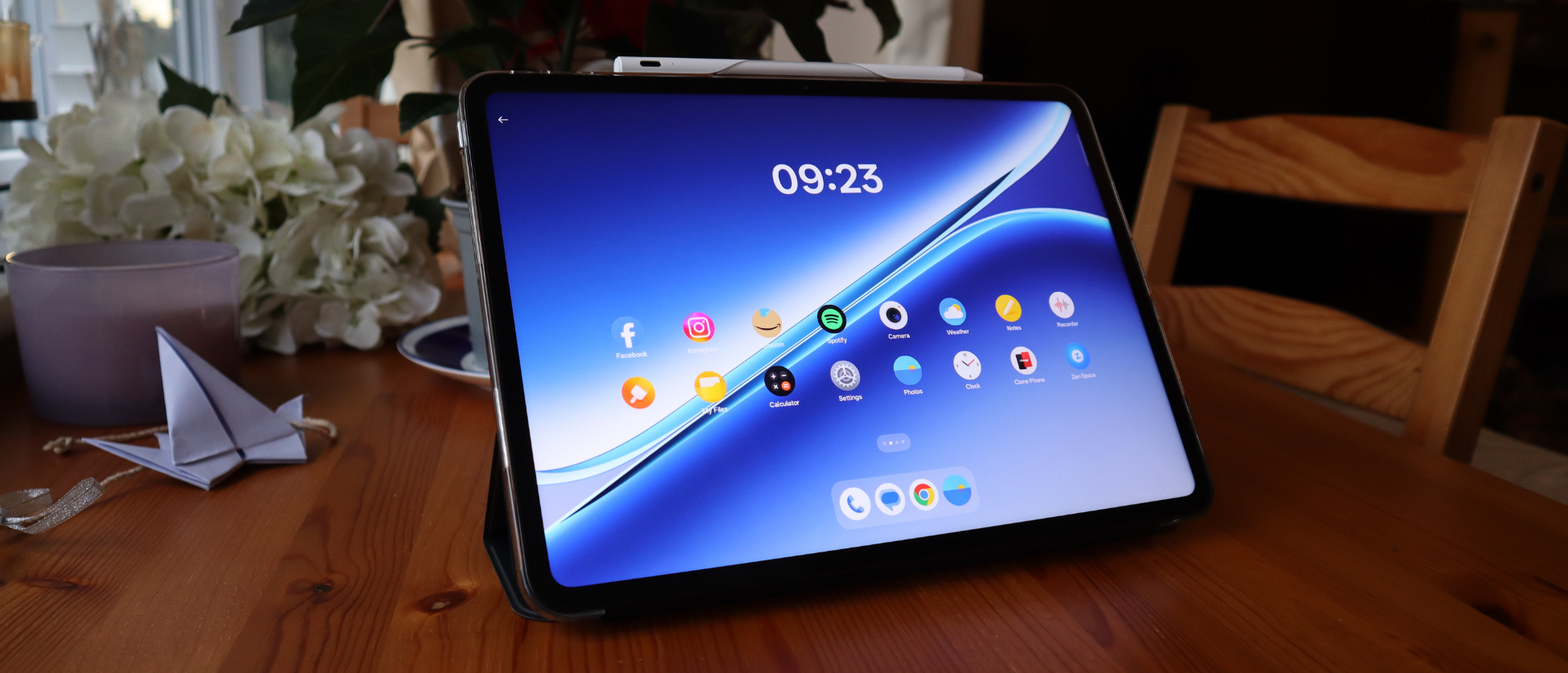 The OnePlus Pad Go 2 on a table