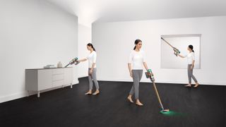 Dyson V15