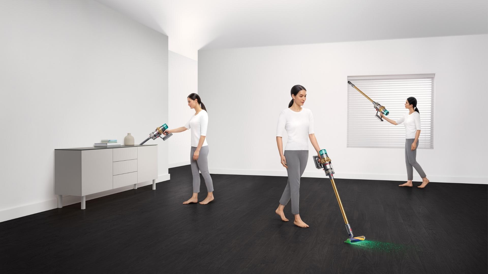 Dyson V15