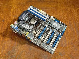 ASRock Z68 Extreme 4
