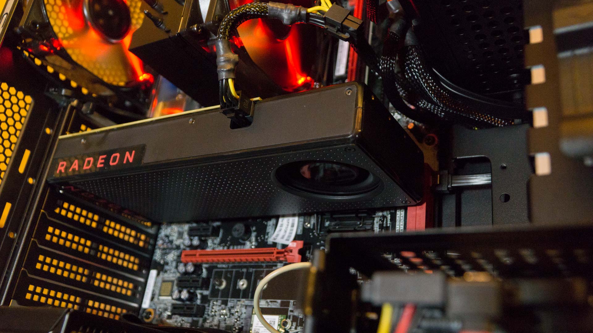 AMD lights up the VR war at the low-end