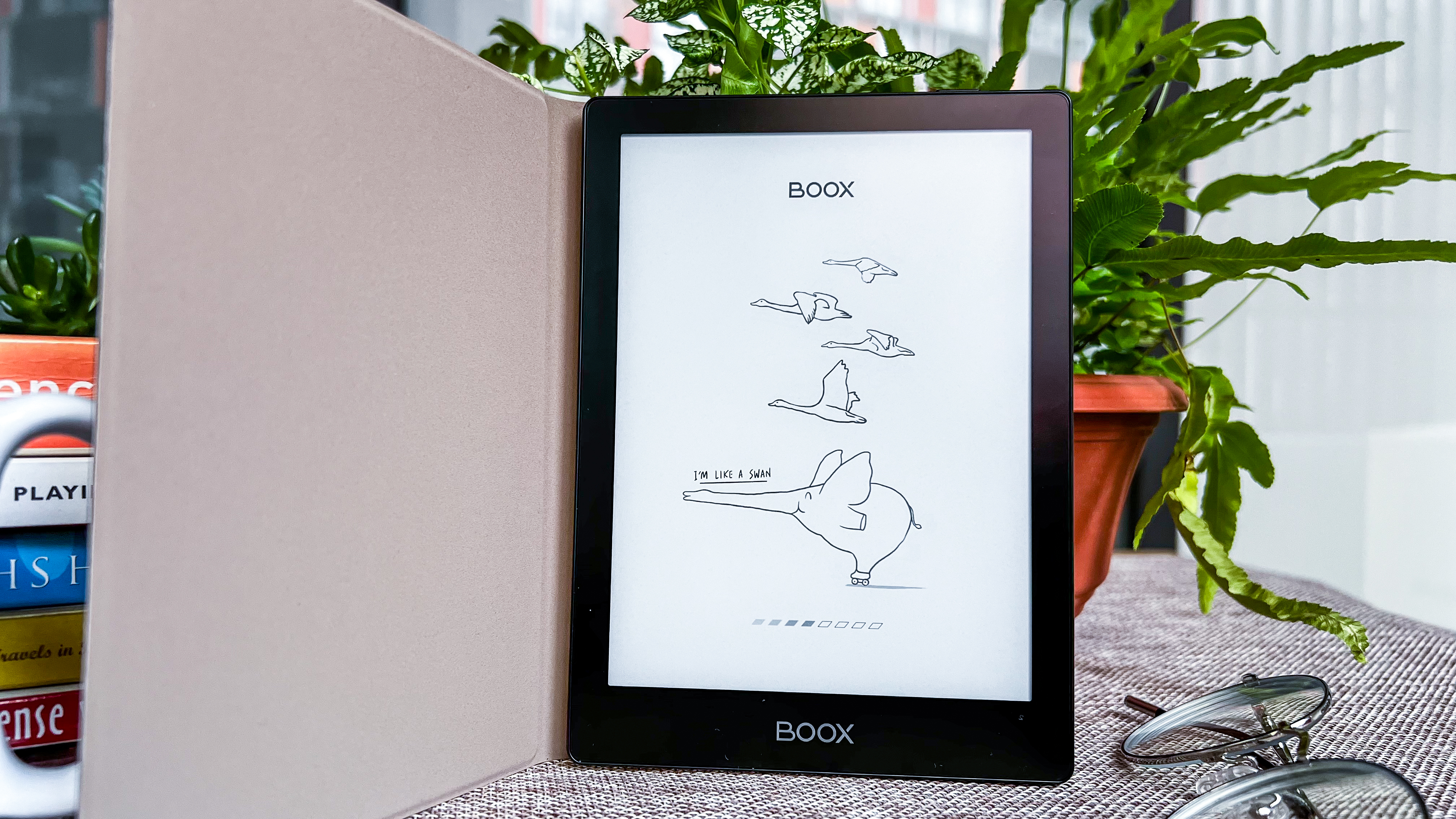 Boot-up animation on the Onyx Boox Poke 5 ereader