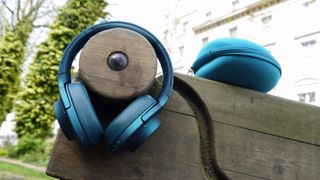 Sony H.ear On MDR-100ABN