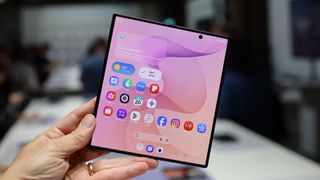 Samsung Galaxy Z Fold 8 Ultra