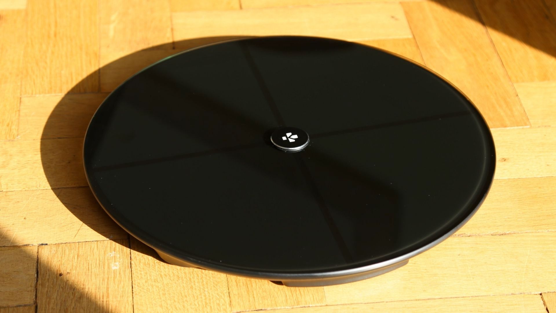 MyKronoz MyScale on wooden floor