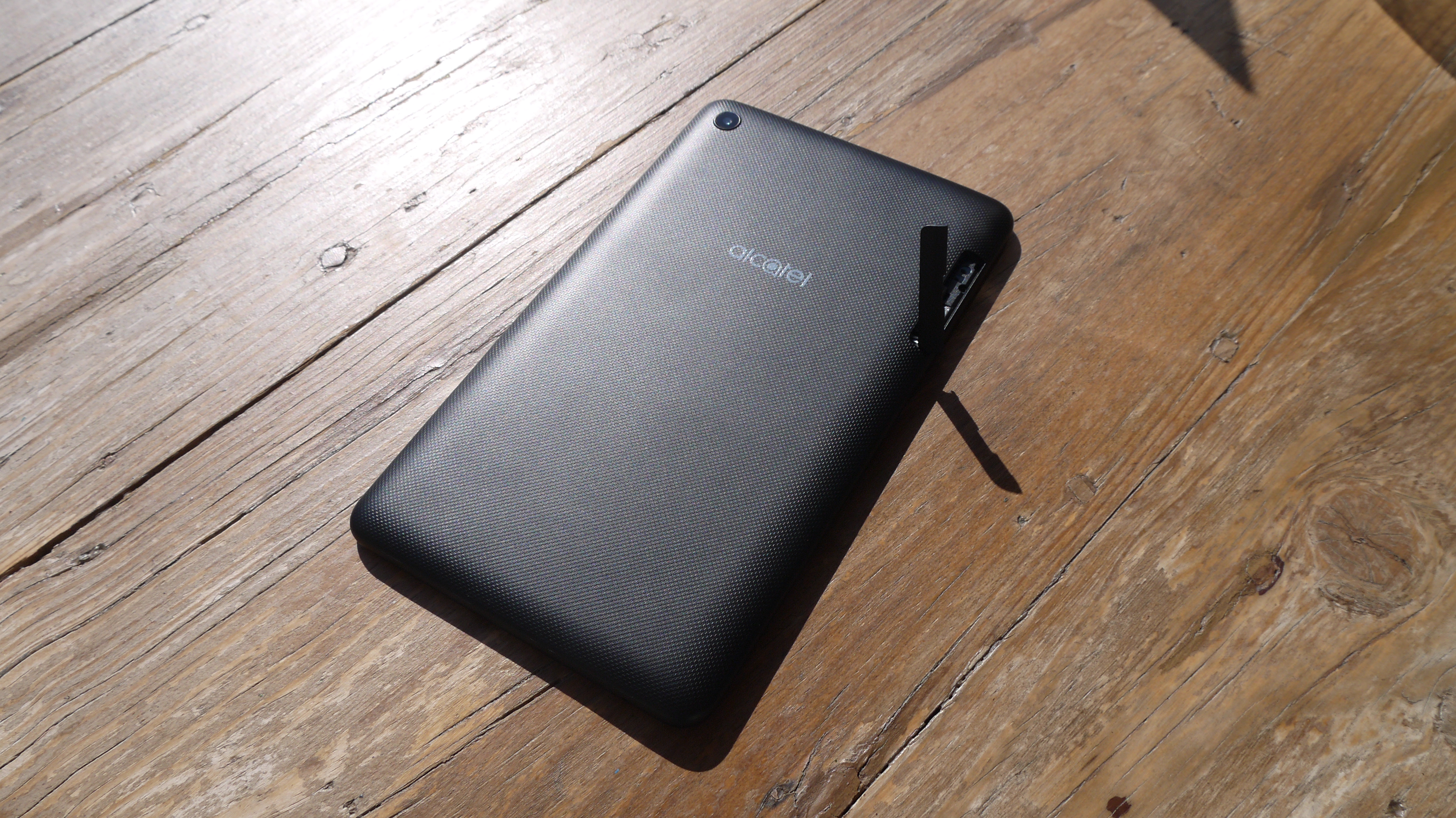 Alcatel 1T 7