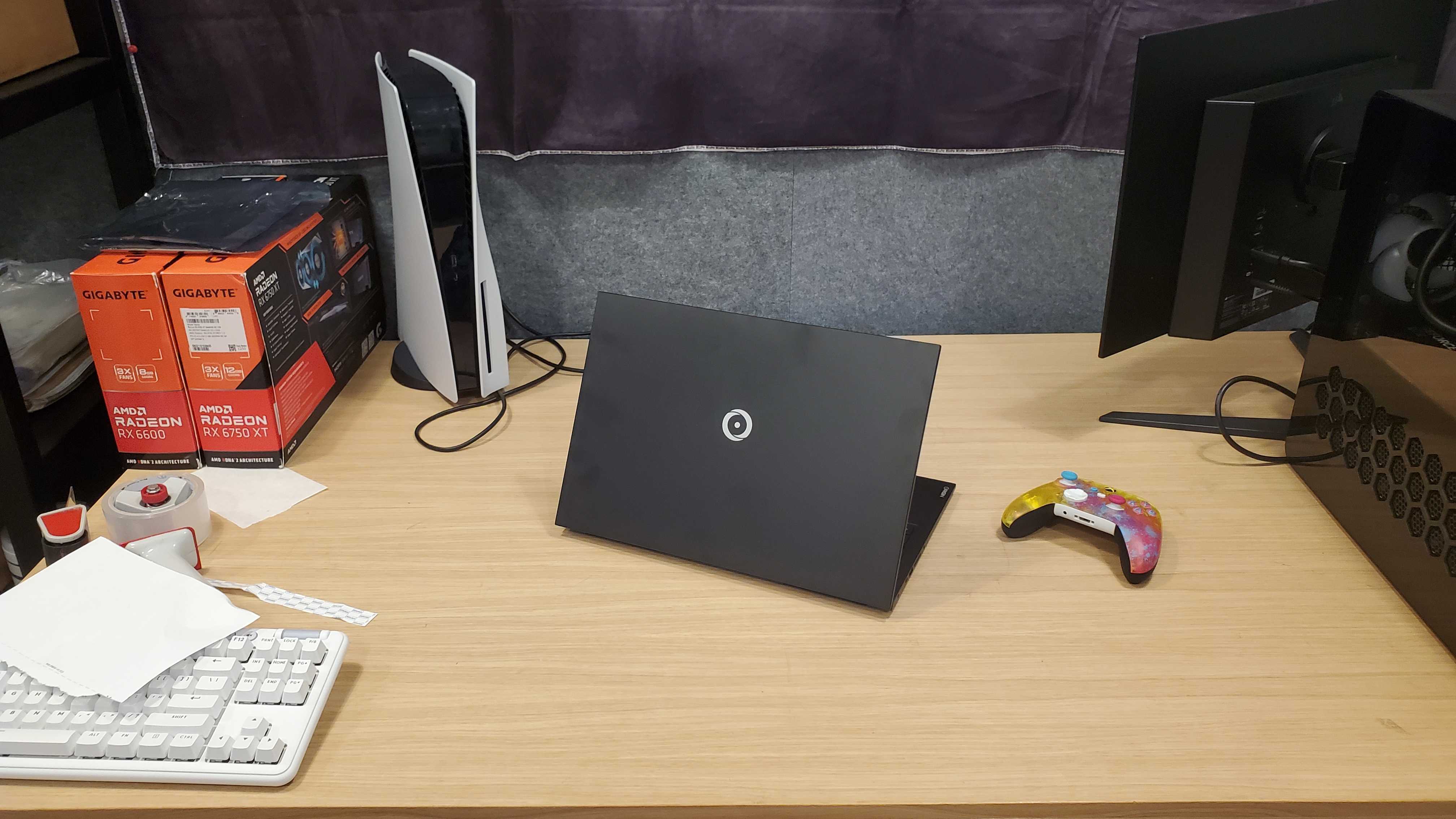 black gaming laptop