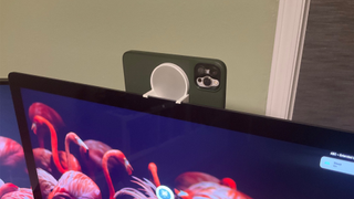 Jon Wight's camera mount for an iPhone