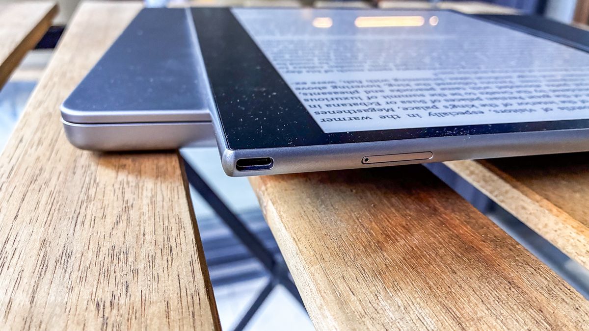 The USB-C port and the microSD card tray on the PocketBook InkPad Eo