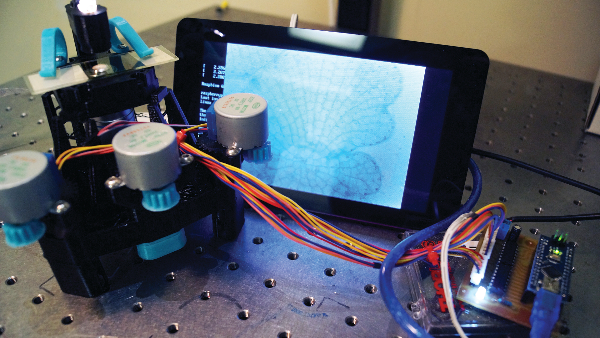 The larger microscope&amp;rsquo;s motorised stage, which uses a little Python script, enables the user to move the field of view around the slide