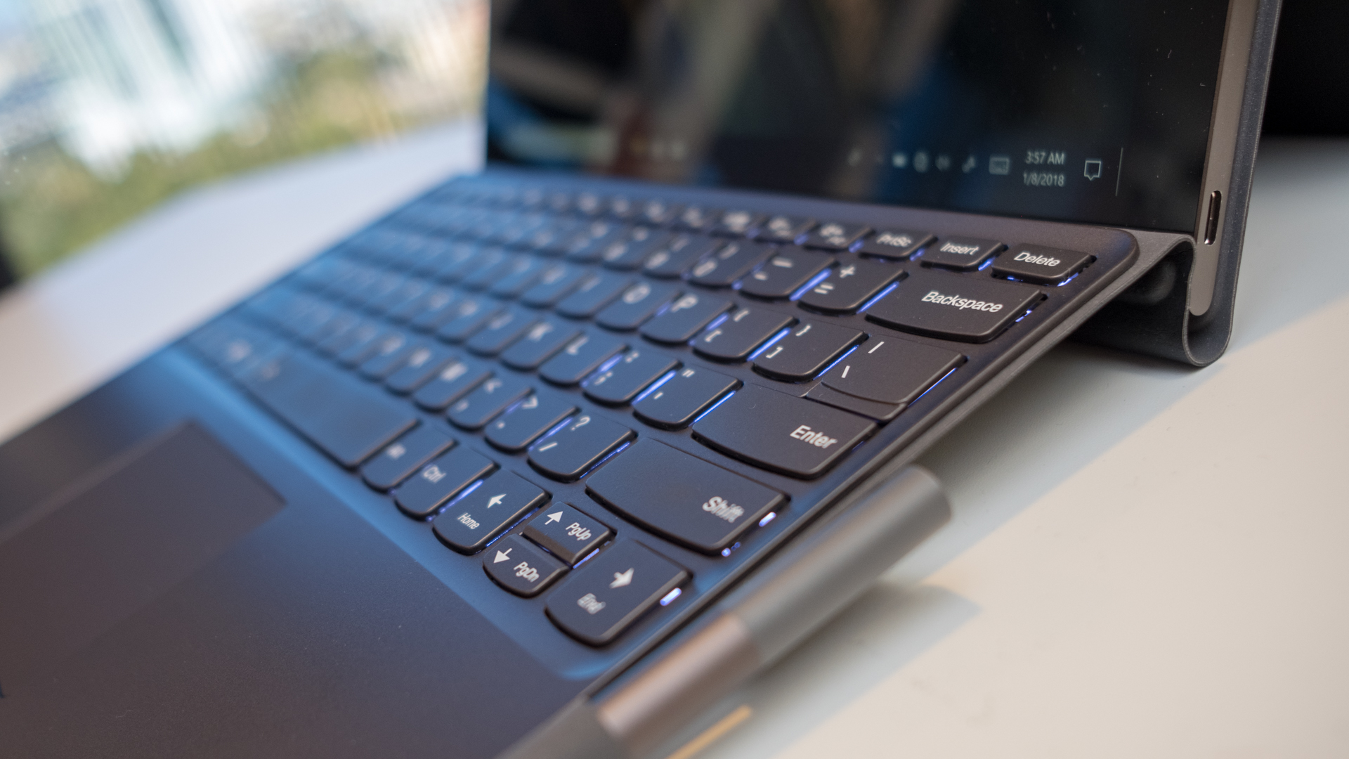 Lenovo Miix 630