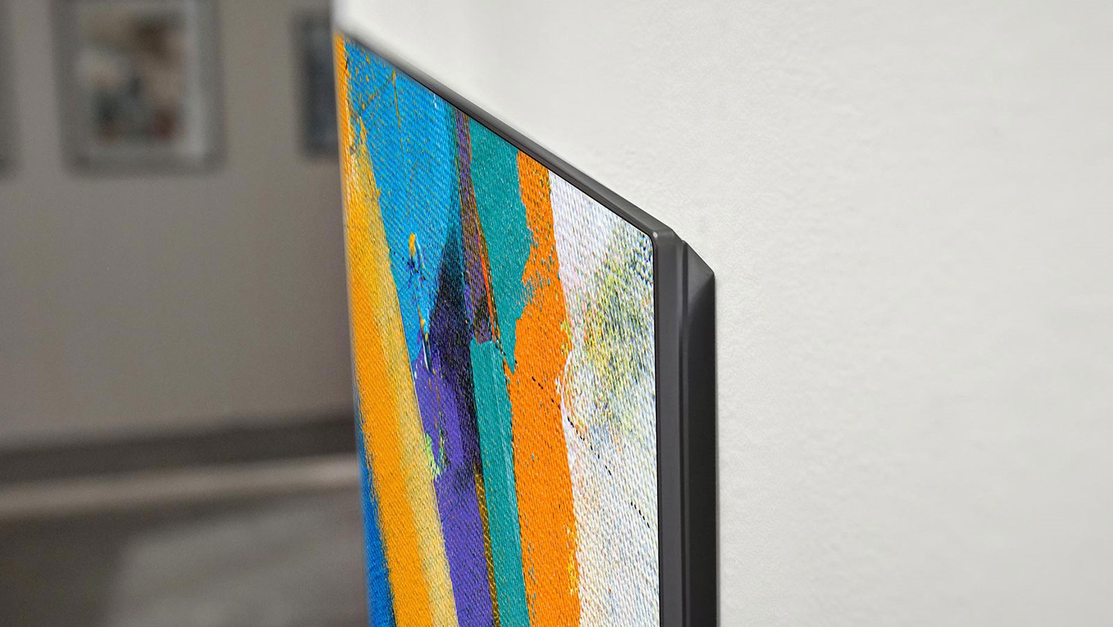 A close up of the LG GX