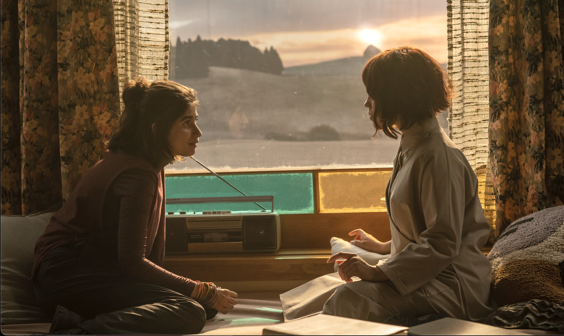 Jenna Ortega and Mia Tharia in Klara and the Sun