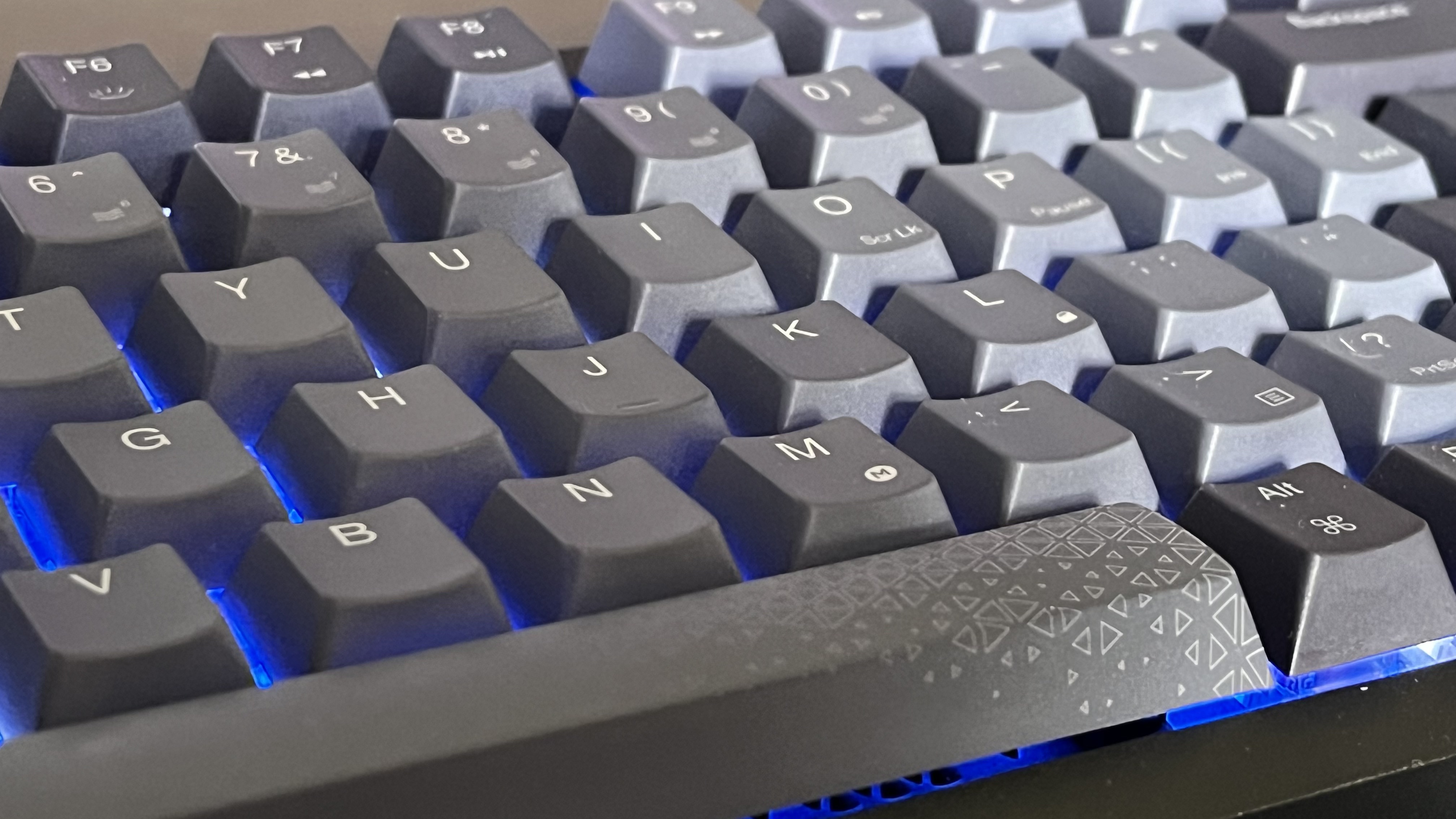 Corsair K65 Plus Wireless keycaps