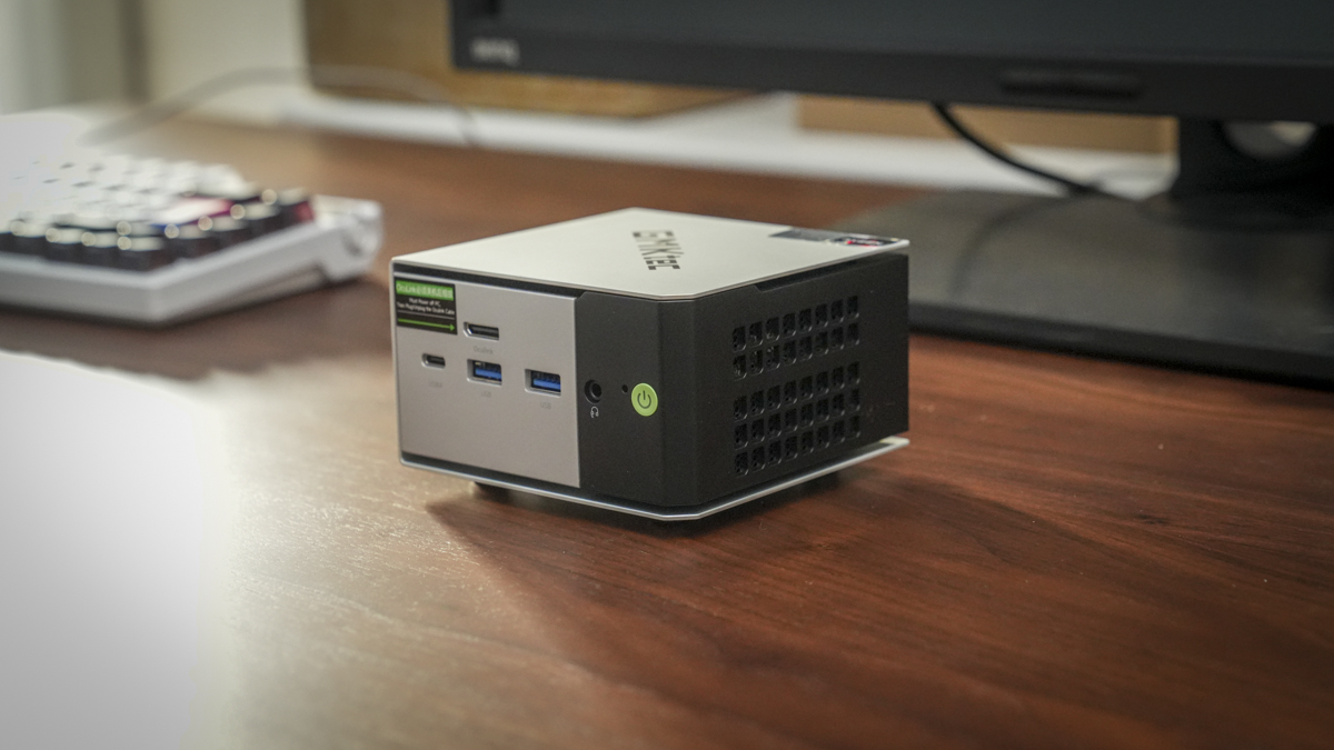GMKtec NucBox M8