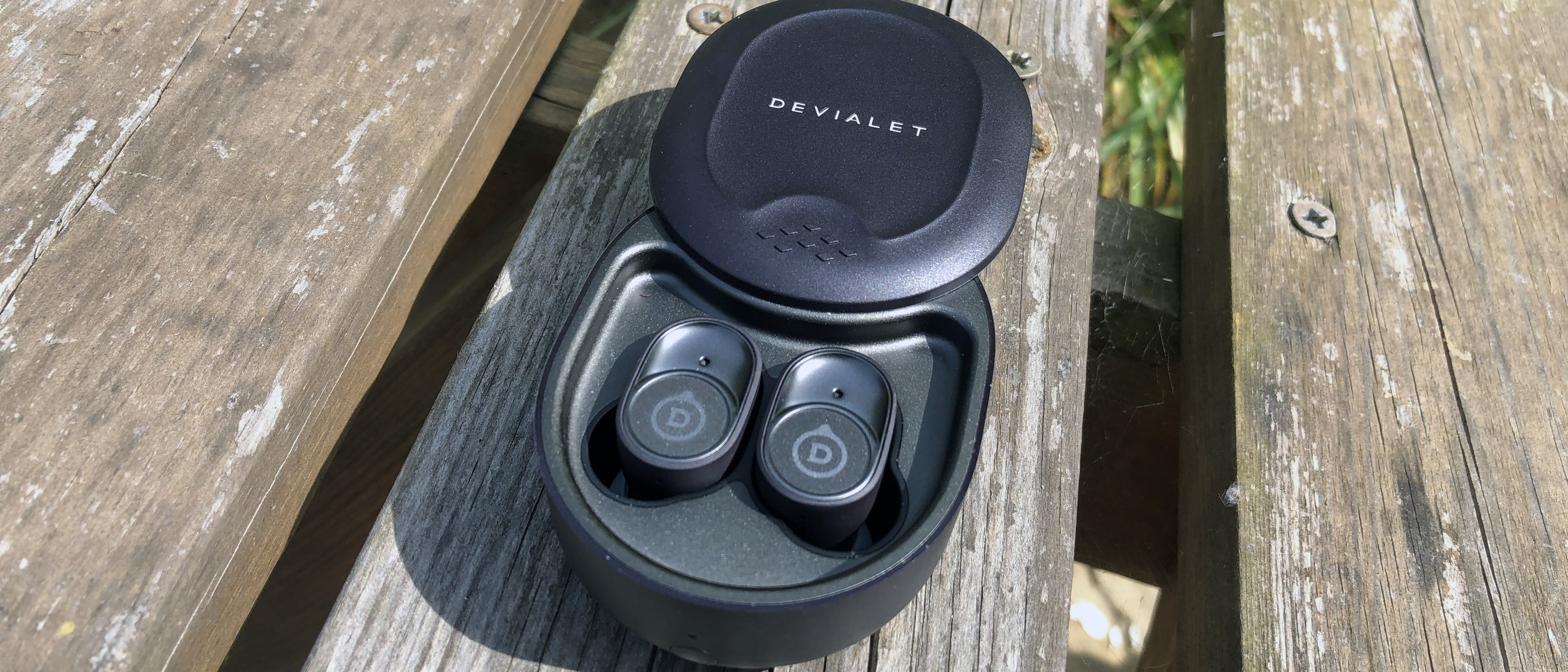 devialet gemini true wireless earbuds 