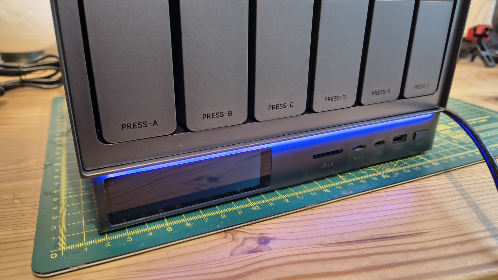 Zettlab D6 Ultra NAS