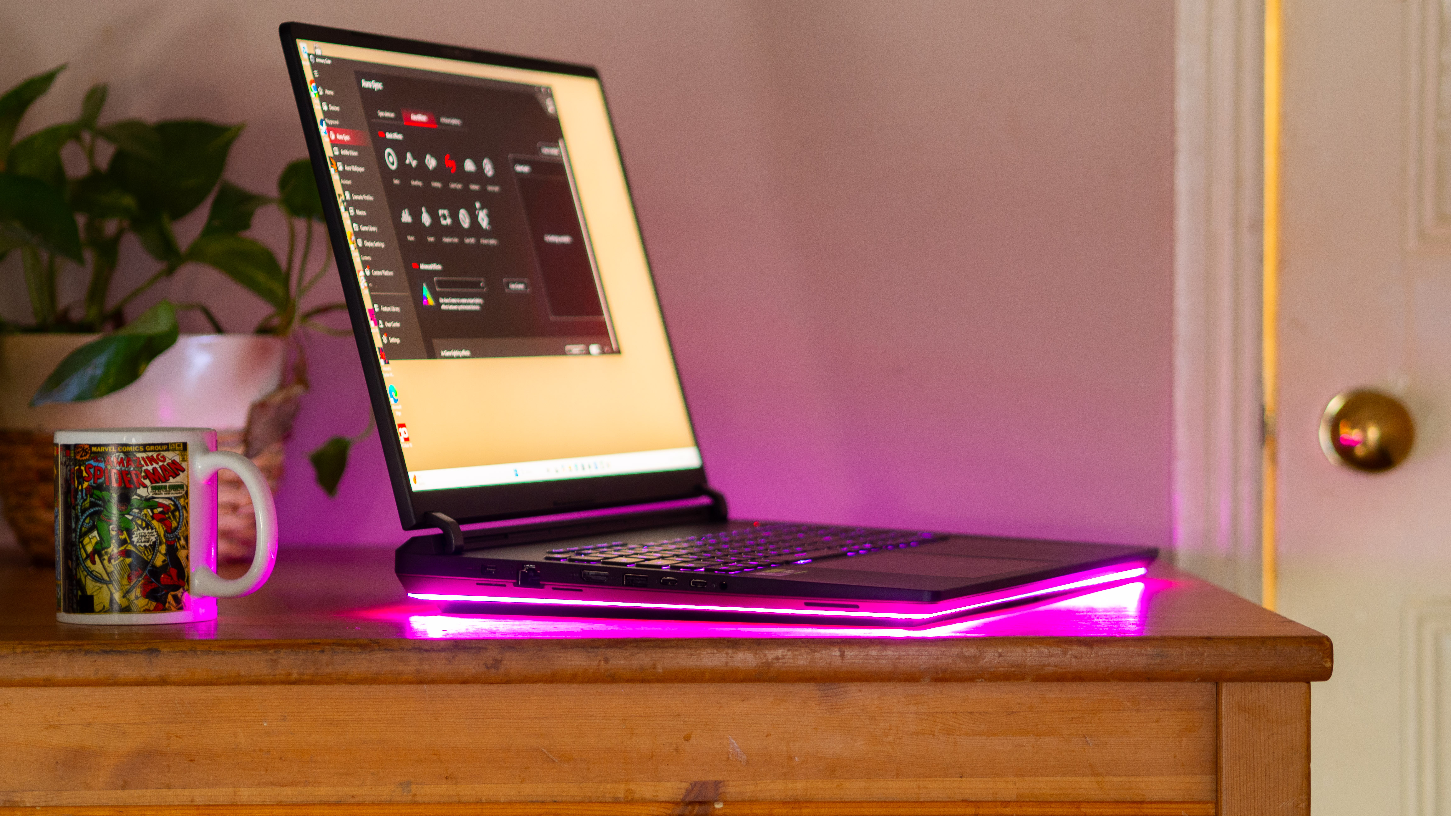 Asus ROG Strix Scar 18 G835 gaming laptop on desk