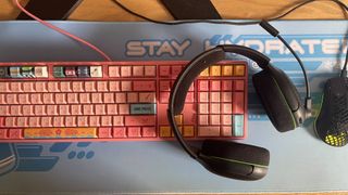 headset on keyboard