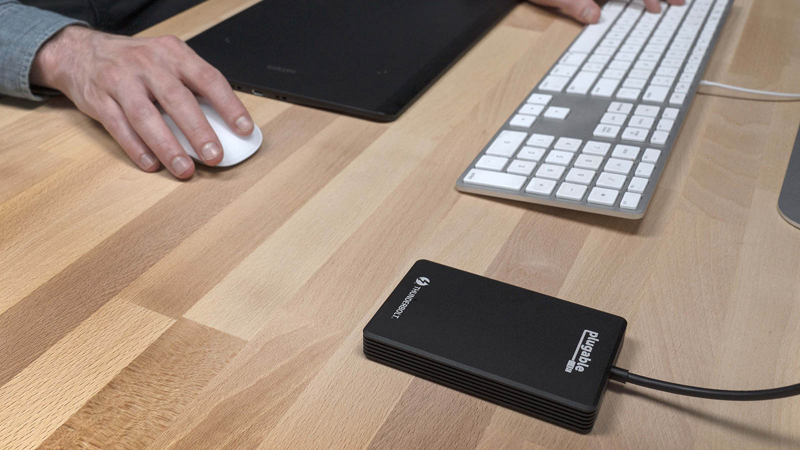Plugable Thunderbolt 3 2TB NVMe SSD