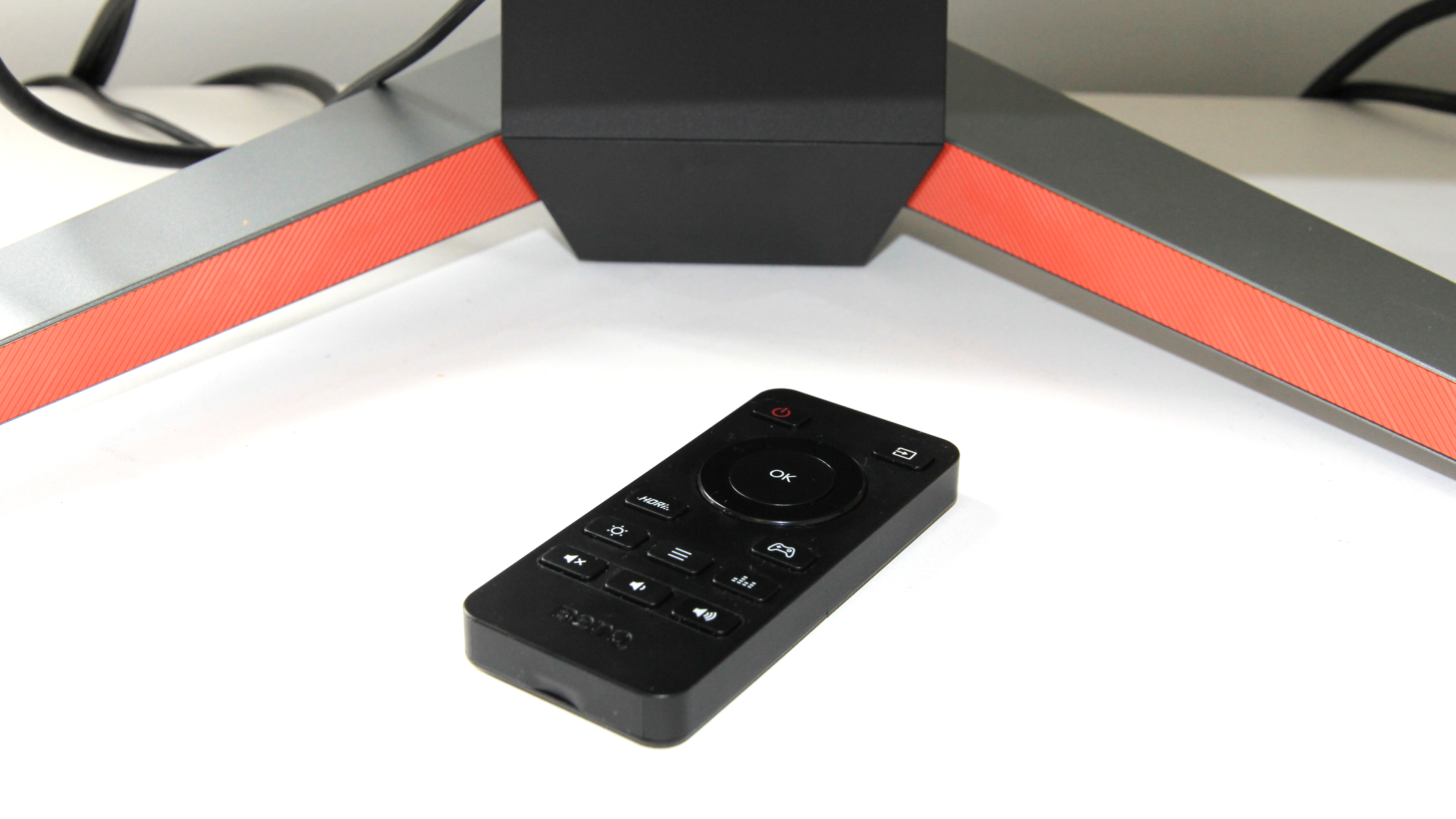 BenQ Mobiuz EX3210R monitor remote control